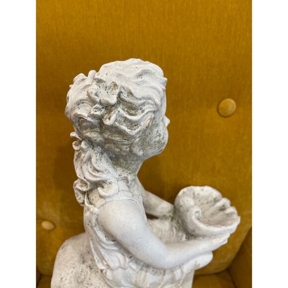 Vintage Plaster resin garden fountain top or statue decor girl holding shell - Picture 3 of 6
